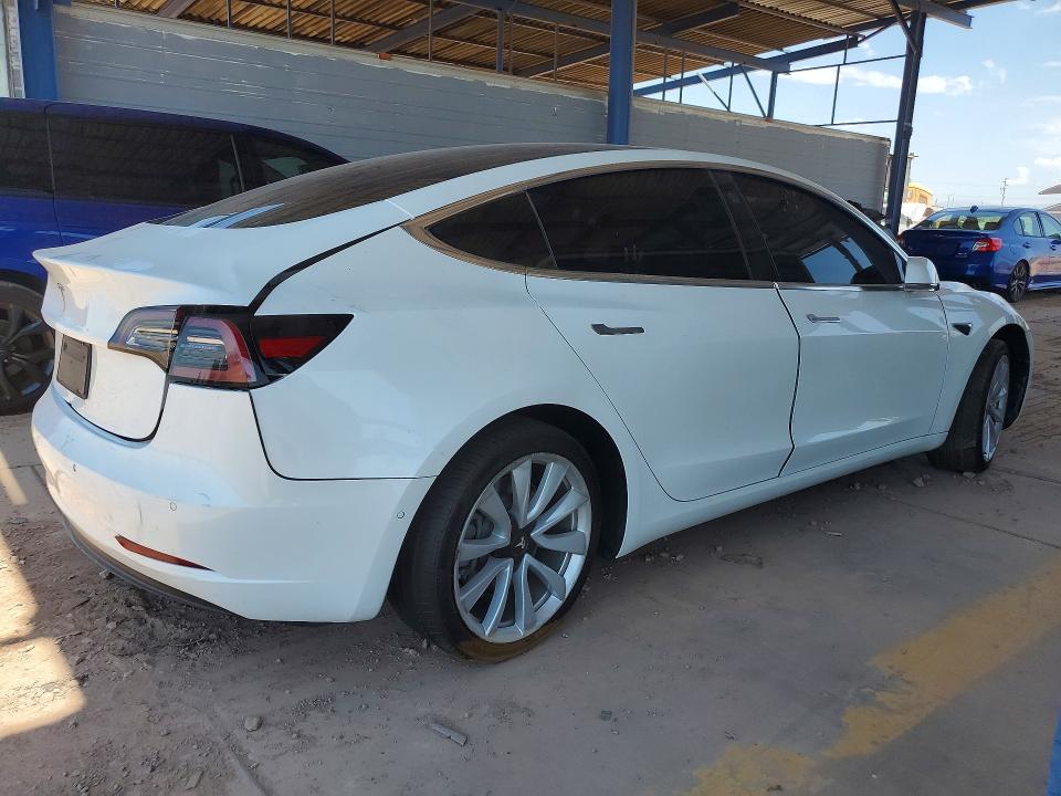 57594526 :رقم المزاد ، 5YJ3E1EA3KF436271 vin ، 2019 Tesla Model 3 مزاد بيع