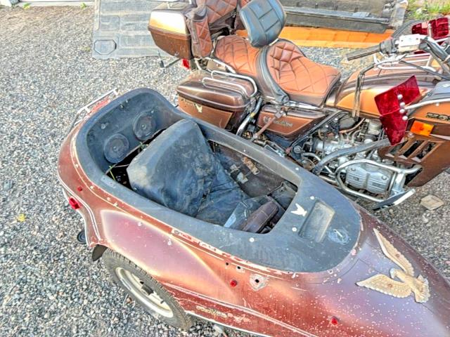 56183016 :رقم المزاد ، 1HFSC0221DA328290 vin ، 1983 Honda Gl1100 مزاد بيع