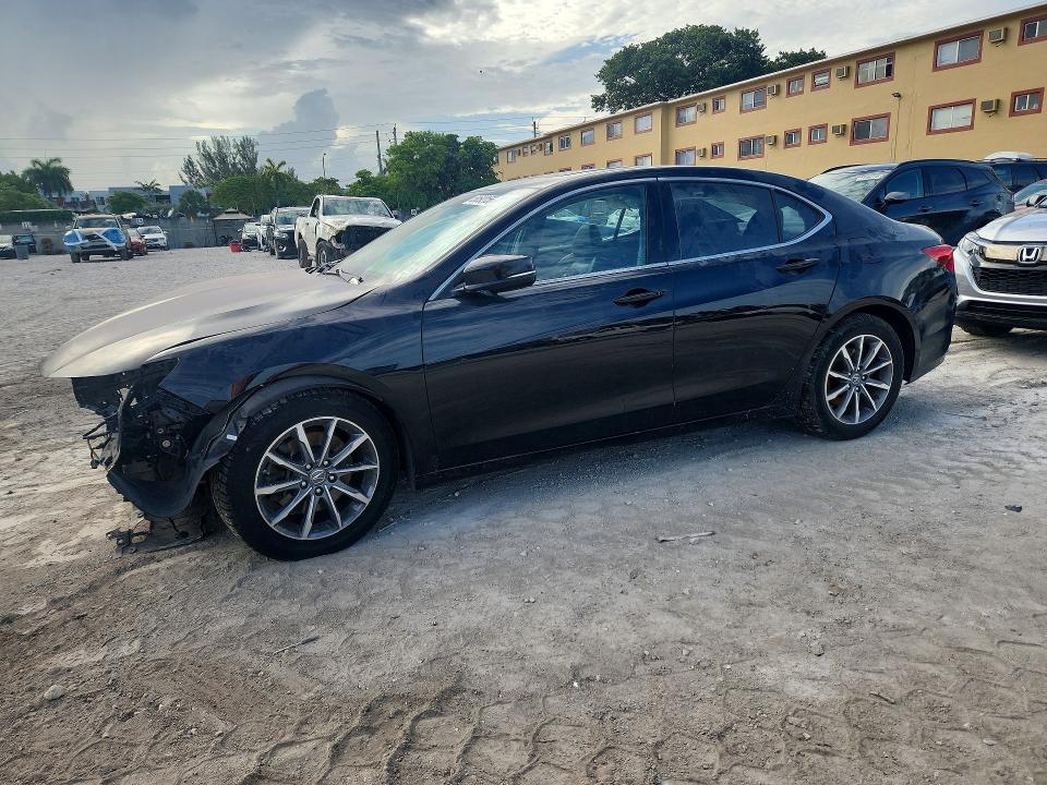 2018 Acura Tlx მანქანა იყიდება აუქციონზე, vin: 19UUB1F58JA008784, აუქციონის ნომერი: 58592156