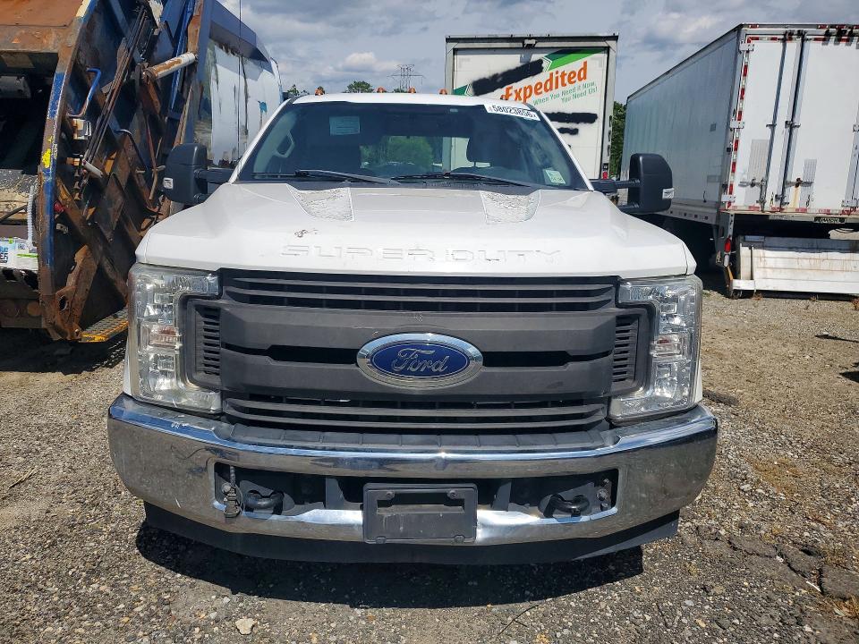 Auction sale of the 2018 Ford F350, vin: 1FD8W3GT7JEC82446, lot number: 58023856