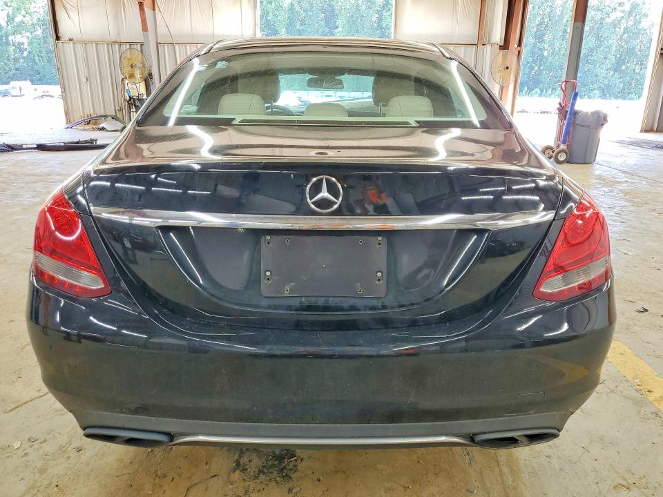 56296596 :رقم المزاد ، 55SWF4JB2FU055025 vin ، 2015 Mercedes-benz C مزاد بيع