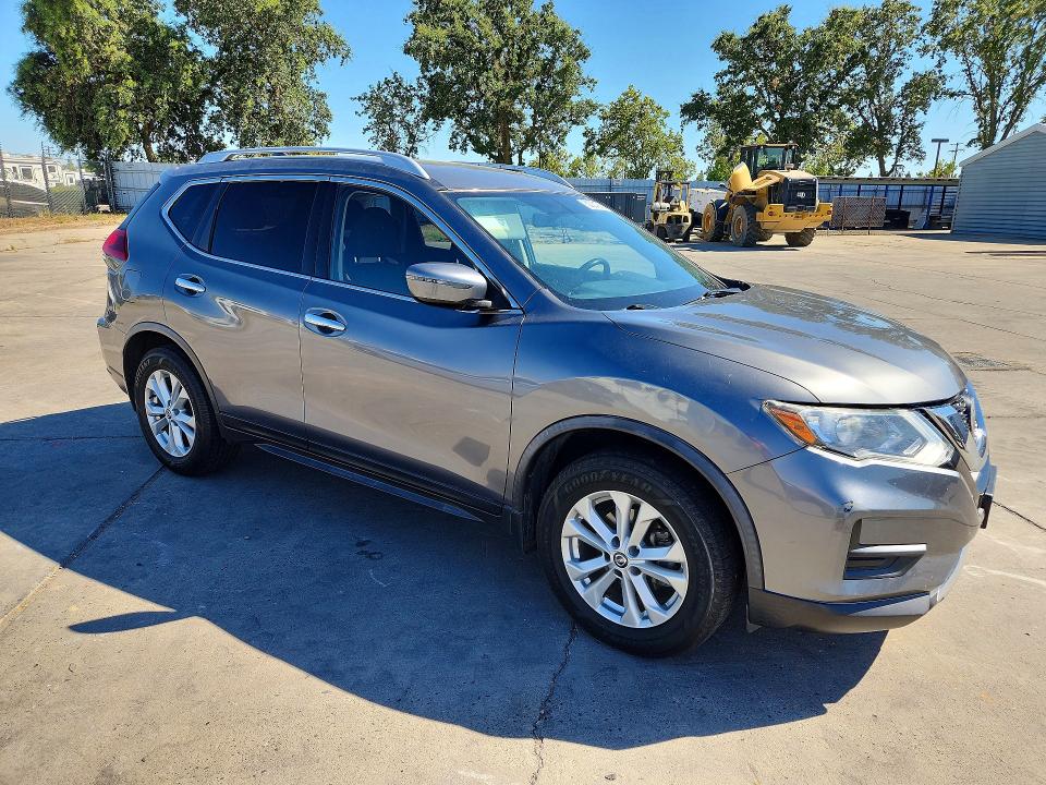 Продажа на аукционе авто 2018 Nissan Rogue, vin: JN8AT2MT7JW466104, номер лота: 58331986