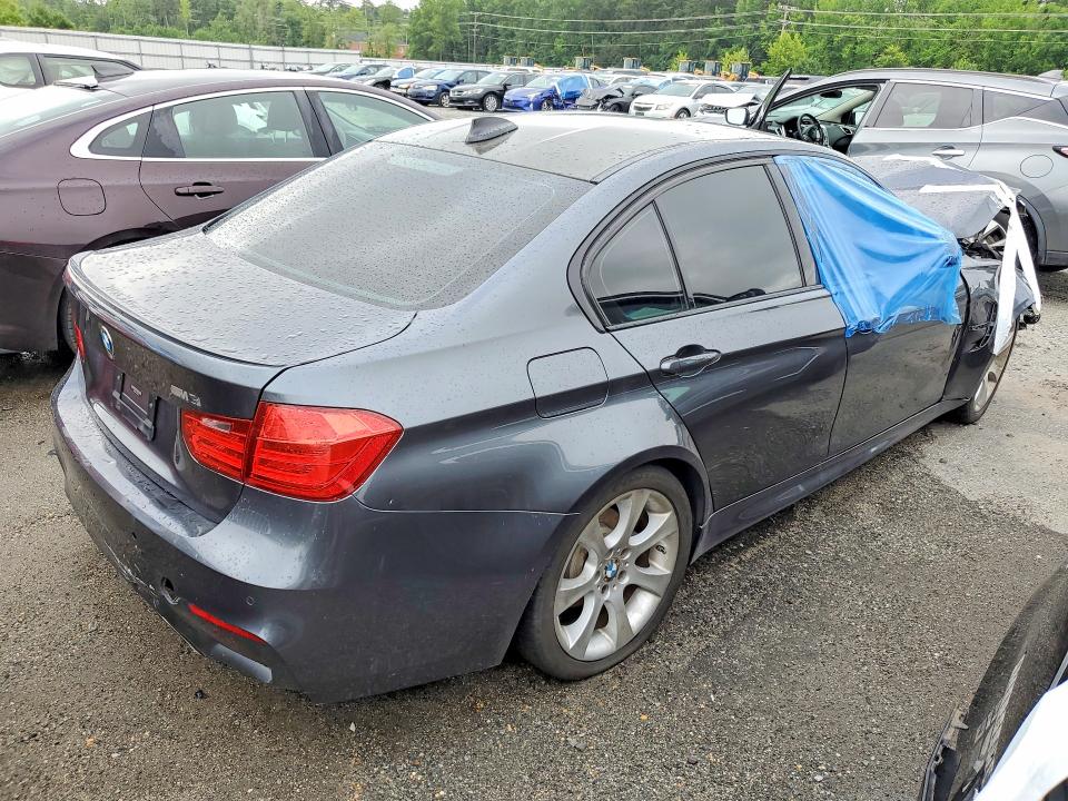 56311756 :رقم المزاد ، WBS3C9C57FP803526 vin ، 2015 Bmw M3 مزاد بيع
