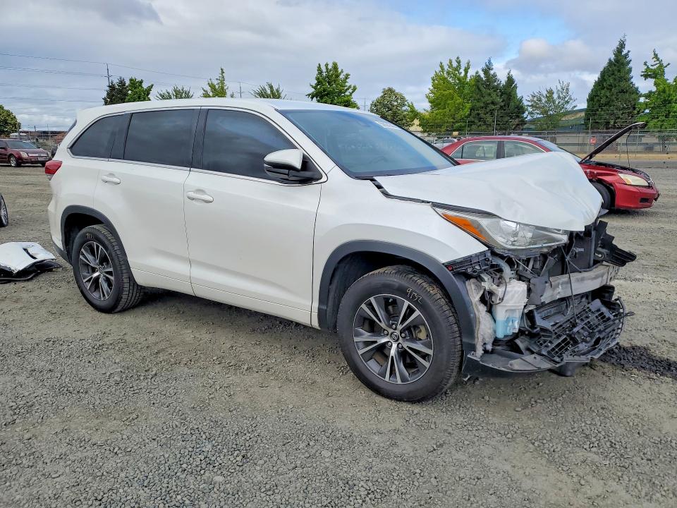2017 Toyota Highlander მანქანა იყიდება აუქციონზე, vin: 5TDZZRFH4HS200192, აუქციონის ნომერი: 58994346