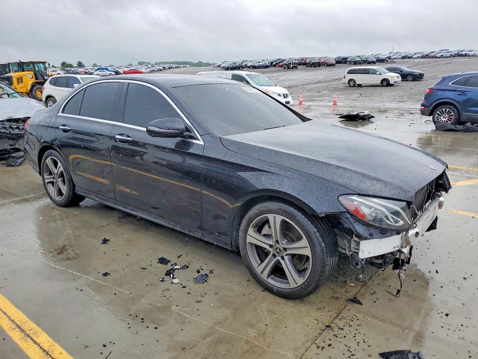 Aukcja sprzedaży 2018 Mercedes-benz E, vin: WDDZF4KB1JA417222, numer aukcji: 56456376