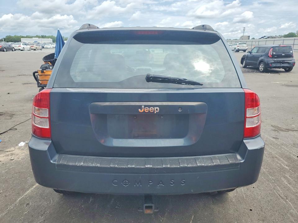 57205006 :رقم المزاد ، 1J8FT47W07D216204 vin ، 2007 Jeep Compass مزاد بيع