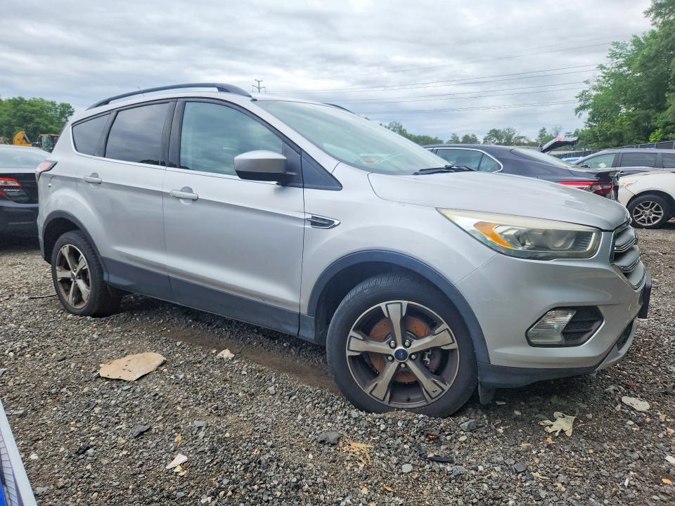 2017 Ford Escape მანქანა იყიდება აუქციონზე, vin: 1FMCU9GD1HUC16678, აუქციონის ნომერი: 58234076