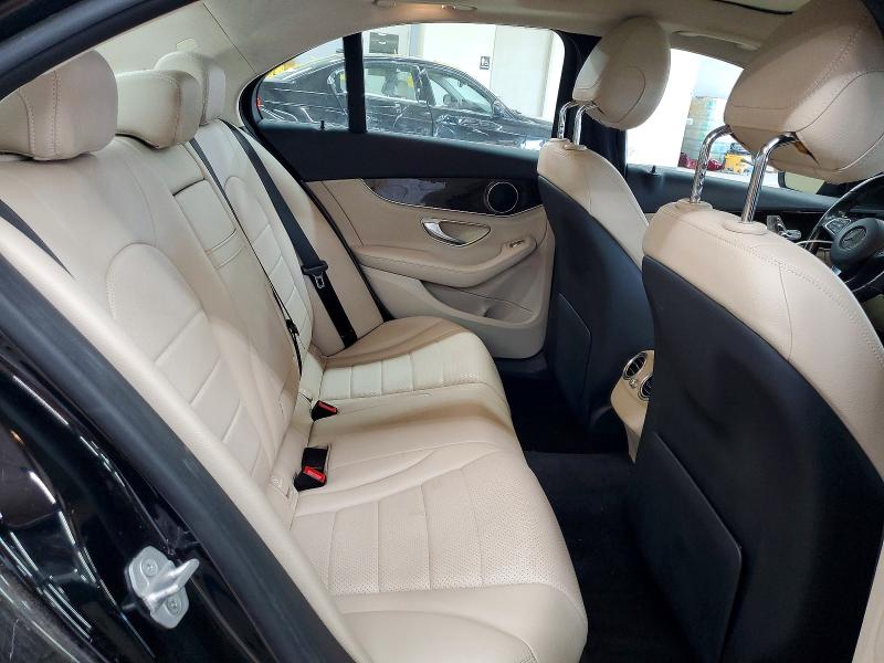 56296596 :رقم المزاد ، 55SWF4JB2FU055025 vin ، 2015 Mercedes-benz C مزاد بيع