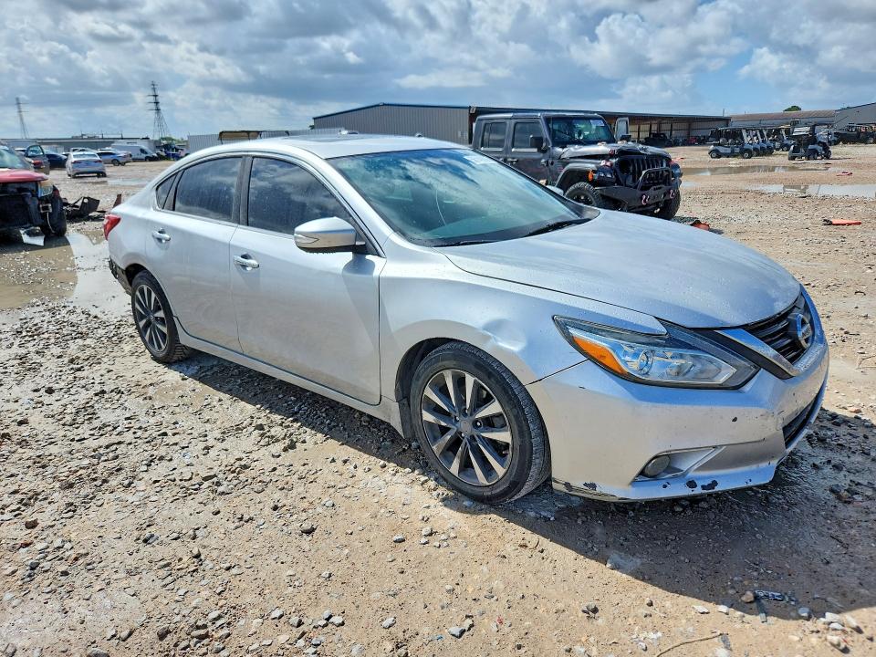Продажа на аукционе авто 2016 Nissan Altima, vin: 1N4AL3AP8GC257396, номер лота: 56149836
