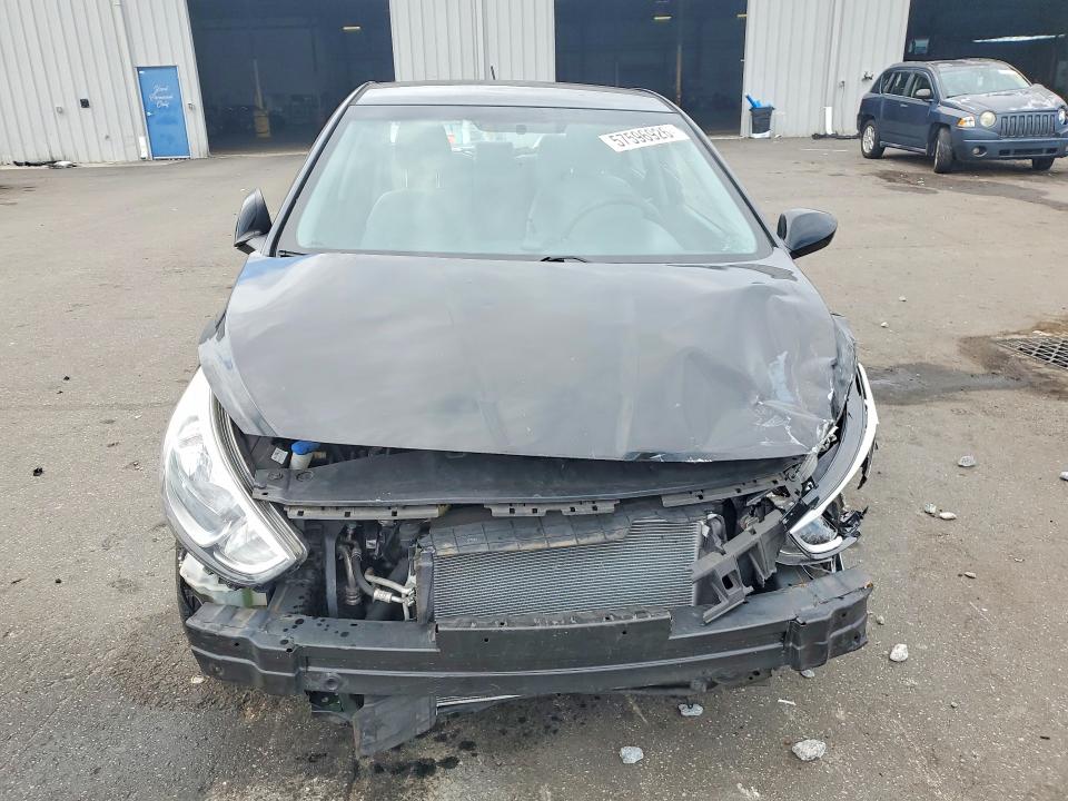 2016 Hyundai Accent მანქანა იყიდება აუქციონზე, vin: KMHCT4AE2GU161826, აუქციონის ნომერი: 57596926