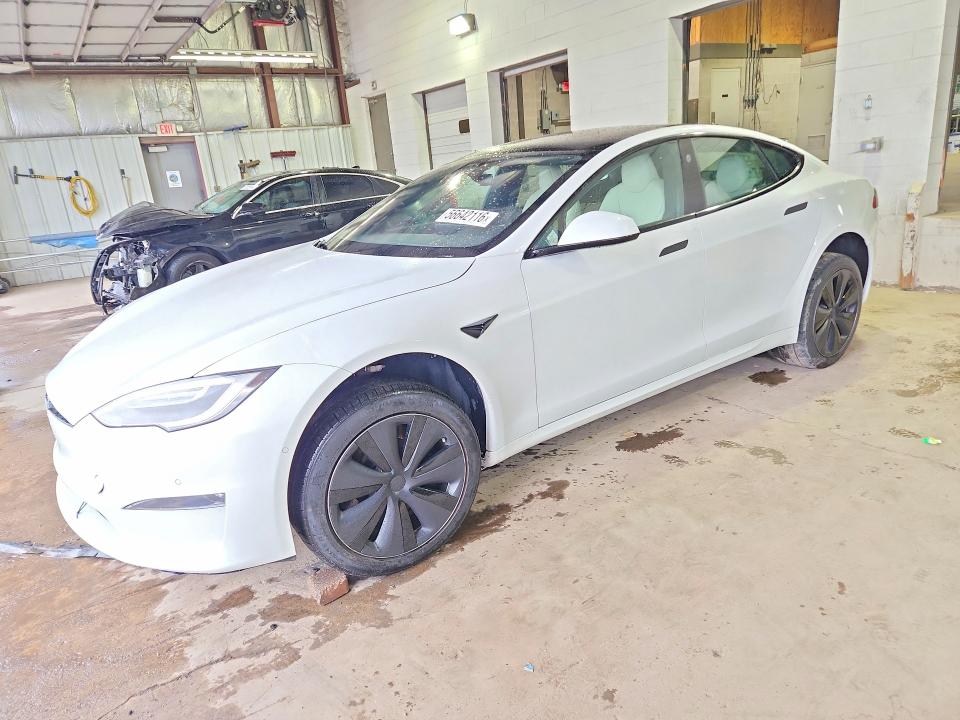 Продажа на аукционе авто 2021 Tesla Model S, vin: 5YJSA1E54MF443761, номер лота: 56642116