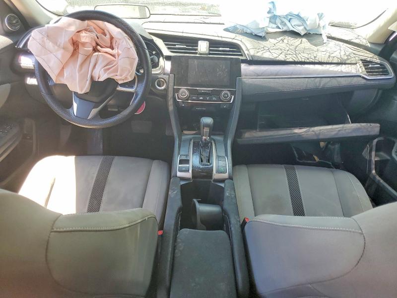 55784916 :رقم المزاد ، 19XFC1F31HE005879 vin ، 2017 Honda Civic مزاد بيع