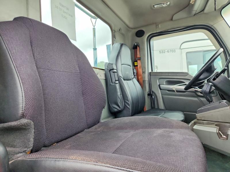 Продажа на аукционе авто 2017 Kenworth Construction, vin: 1XKYAP8X6HJ171663, номер лота: 54429166