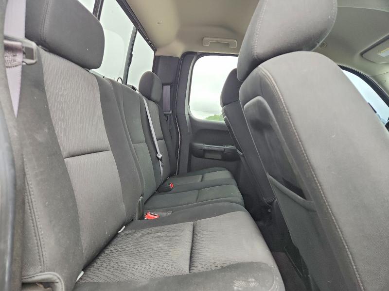58311896 :رقم المزاد ، 1GCRCSE05CZ286270 vin ، 2012 Chevrolet 1500 Silve مزاد بيع