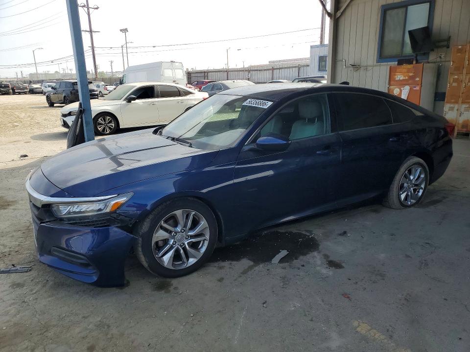 56358886 :رقم المزاد ، 1HGCV1F11JA154413 vin ، 2018 Honda Accord مزاد بيع