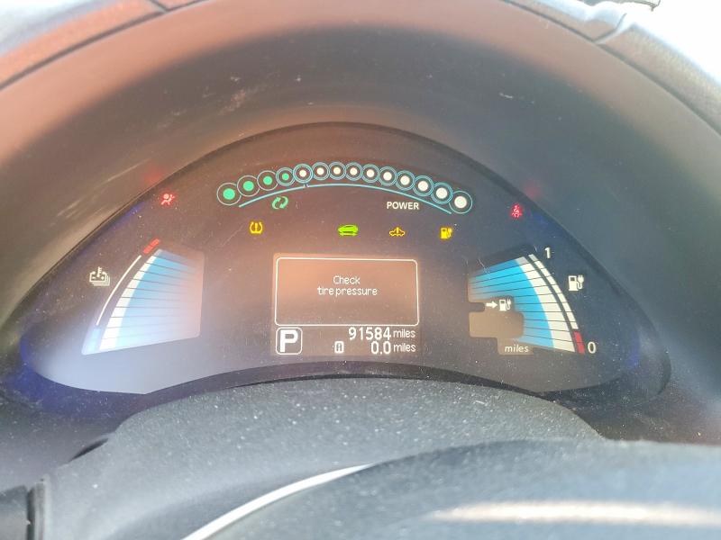 55840946 :رقم المزاد ، 1N4AZ0CP6FC311853 vin ، 2015 Nissan Leaf مزاد بيع