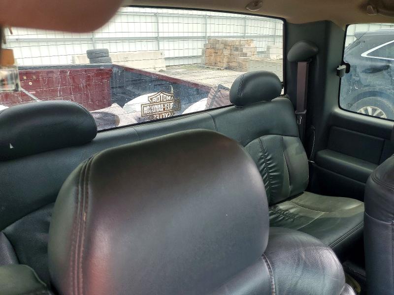 Продажа на аукционе авто 2000 Chevrolet Silverado, vin: 1GCEC19T7YZ194565, номер лота: 58426976