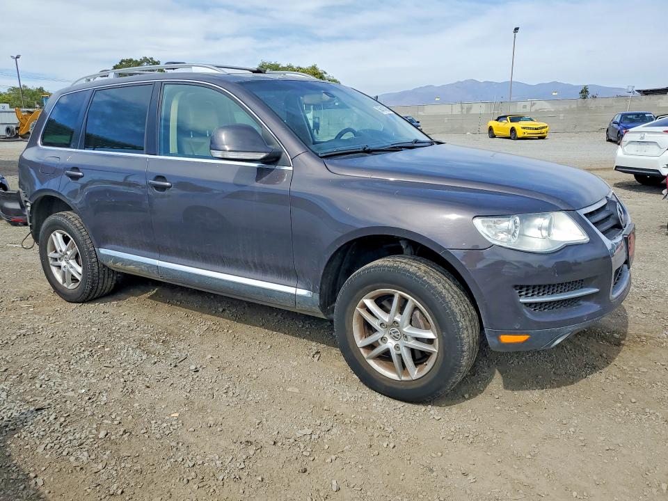 Aukcja sprzedaży 2010 Volkswagen Touareg, vin: WVGBF7A93AD003266, numer aukcji: 56414366