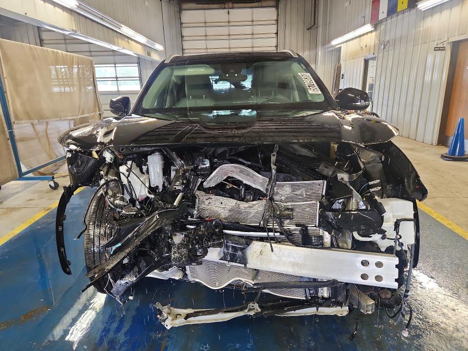 2026 Toyota Highlander Hybrid მანქანა იყიდება აუქციონზე, vin: 5TDKBRCH6TS705413, აუქციონის ნომერი: 56709836