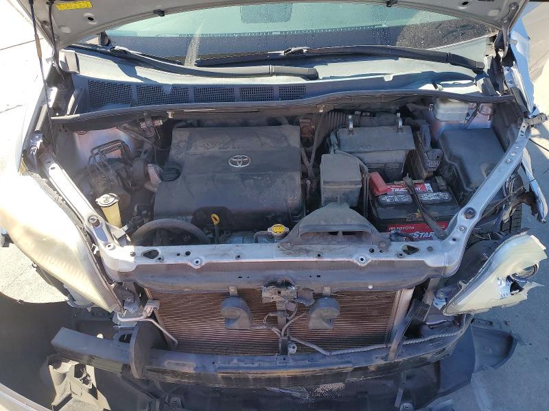 2011 Toyota Sienna მანქანა იყიდება აუქციონზე, vin: 5TDKK3DC9BS081279, აუქციონის ნომერი: 58421896