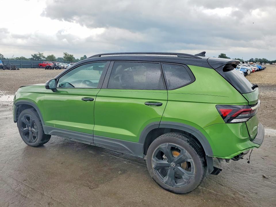 85447695 :رقم المزاد ، 3VV2C7B20SM087584 vin ، 2025 Volkswagen Taos مزاد بيع