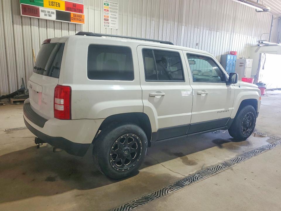 59162916 :رقم المزاد ، 1C4NJPBA5GD811801 vin ، 2016 Jeep Patriot مزاد بيع