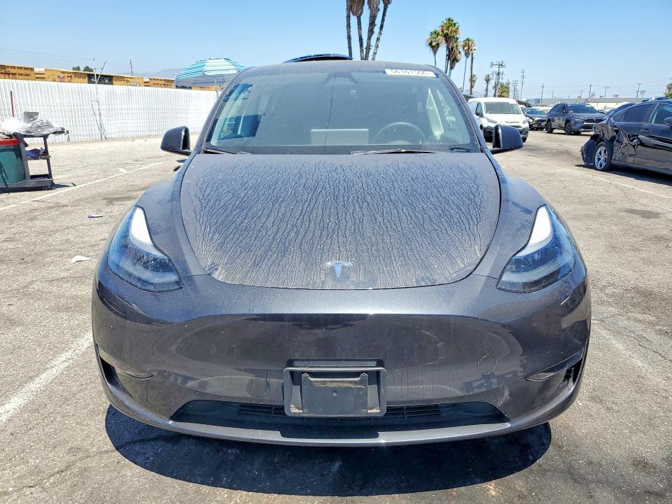 2024 Tesla Model Y მანქანა იყიდება აუქციონზე, vin: 7SAYGAEE8RF037534, აუქციონის ნომერი: 56101566