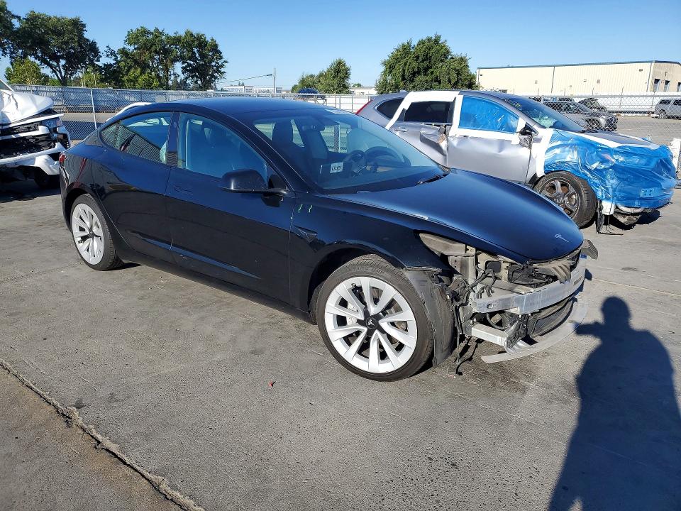 2022 Tesla Model 3 მანქანა იყიდება აუქციონზე, vin: 5YJ3E1EA3NF188298, აუქციონის ნომერი: 58334936