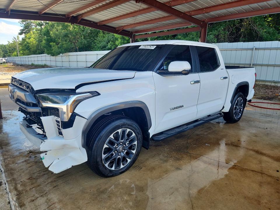 Продажа на аукционе авто 2026 Toyota Tundra, vin: 5TFJA5DB6TX348570, номер лота: 58258636