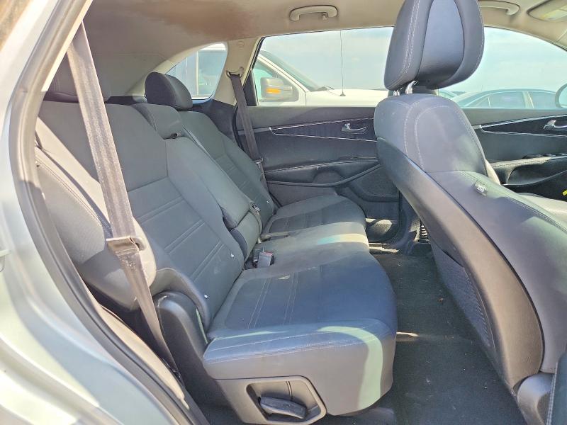 2016 Kia Sorento მანქანა იყიდება აუქციონზე, vin: 5XYPG4A33GG165037, აუქციონის ნომერი: 58464666