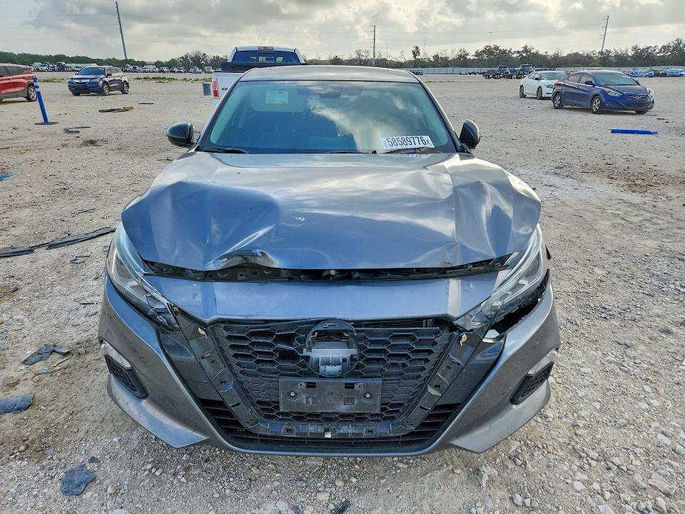 2020 Nissan Altima მანქანა იყიდება აუქციონზე, vin: 1N4BL4CV8LC112410, აუქციონის ნომერი: 58589776