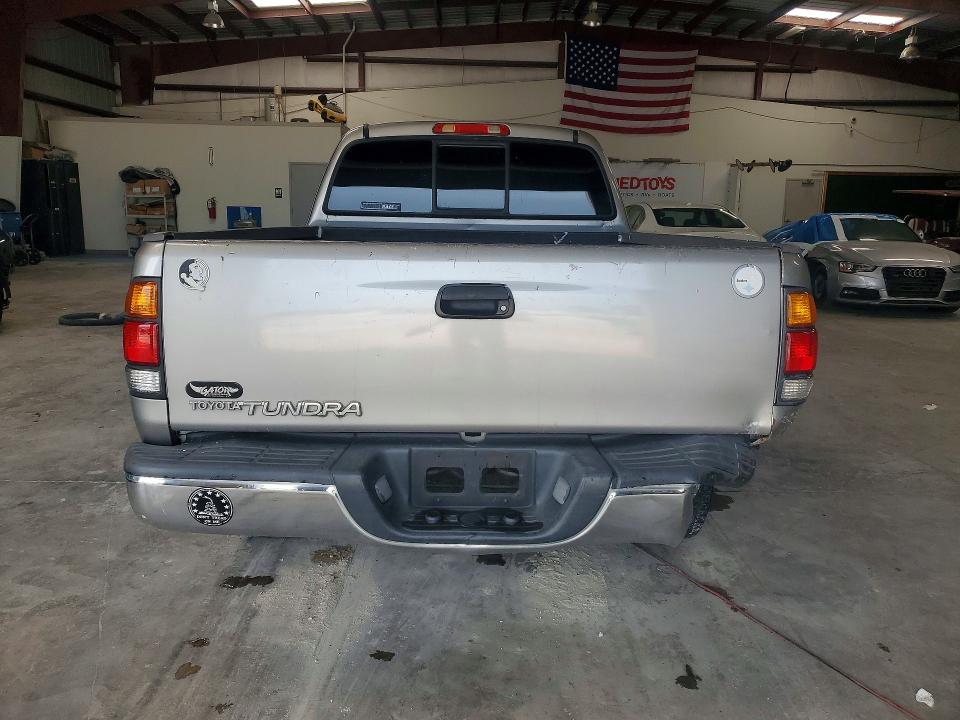 52907616 :رقم المزاد ، 5TBRN34174S438152 vin ، 2004 Toyota Tundra مزاد بيع