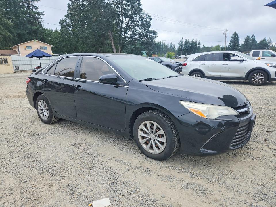 2015 Toyota Camry მანქანა იყიდება აუქციონზე, vin: 4T4BF1FK0FR455407, აუქციონის ნომერი: 58945936