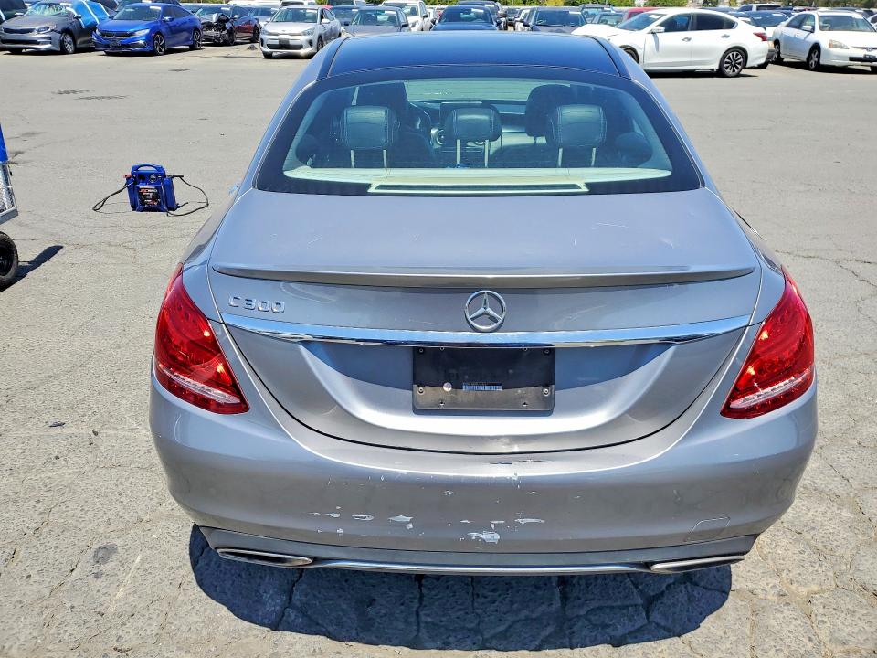 Продаж на аукціоні авто 2015 Mercedes-benz C, vin: 55SWF4JB3FU065661, номер лоту: 57542606