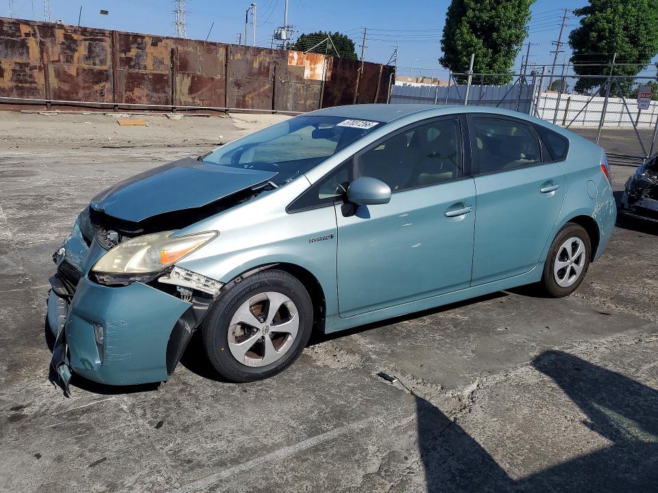 57037266 :رقم المزاد ، JTDKN3DU0D5625838 vin ، 2013 Toyota Prius مزاد بيع