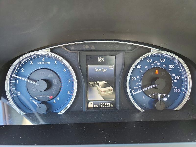 56777086 :رقم المزاد ، 4T1BF1FK7HU353583 vin ، 2017 Toyota Camry مزاد بيع