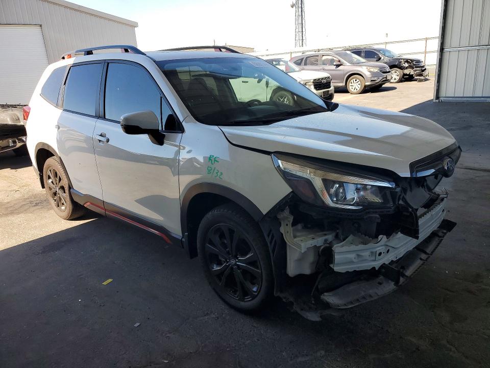 56961466 :رقم المزاد ، JF2SKAMC5LH565705 vin ، 2020 Subaru Forester مزاد بيع