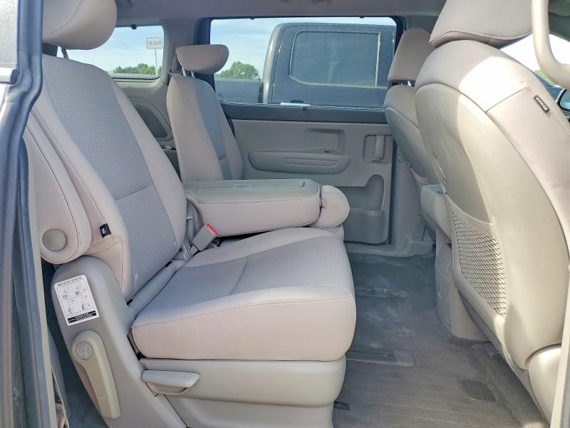 Продаж на аукціоні авто 2016 Kia Sedona, vin: KNDMB5C12G6090773, номер лоту: 56000366