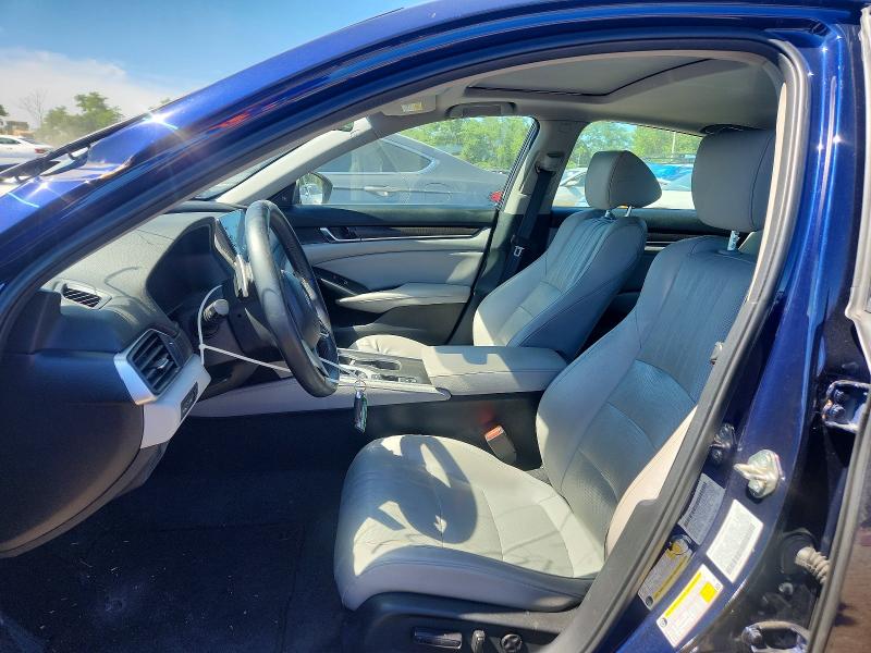 57332486 :رقم المزاد ، 1HGCV1F9XJA148888 vin ، 2018 Honda Accord مزاد بيع