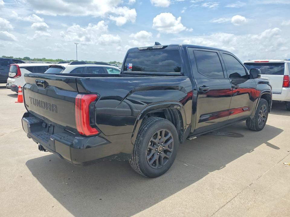 Продажа на аукционе авто 2022 Toyota Tundra, vin: 5TFNA5DB8NX038652, номер лота: 58429396