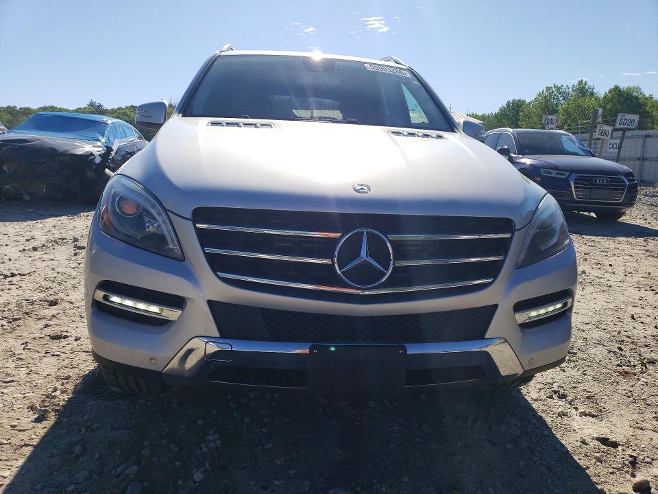 2014 Mercedes-benz Ml მანქანა იყიდება აუქციონზე, vin: 4JGDA2EB0EA381981, აუქციონის ნომერი: 55903286
