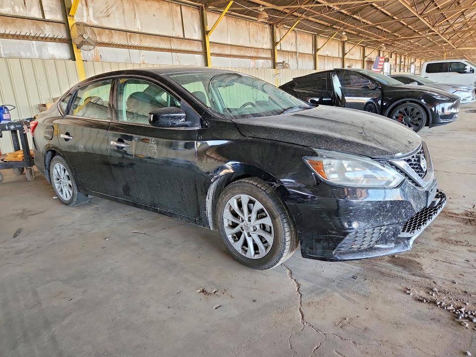 55762976 :رقم المزاد ، 3N1AB7AP5JY227729 vin ، 2018 Nissan Sentra مزاد بيع