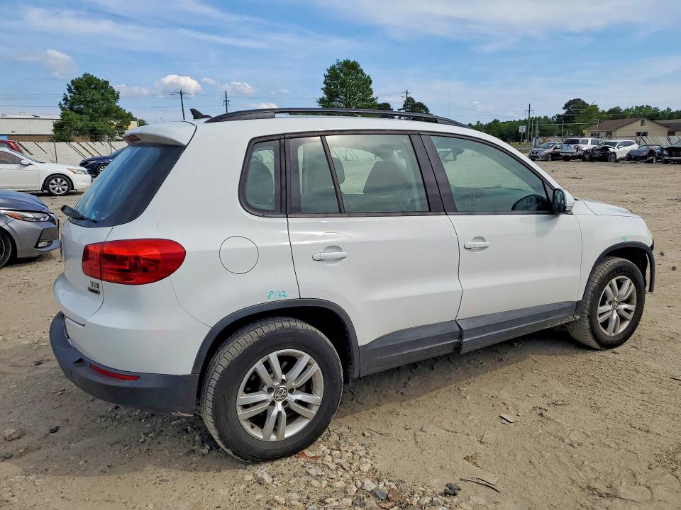 Продажа на аукционе авто 2017 Volkswagen Tiguan, vin: WVGBV7AX4HW511553, номер лота: 57461556