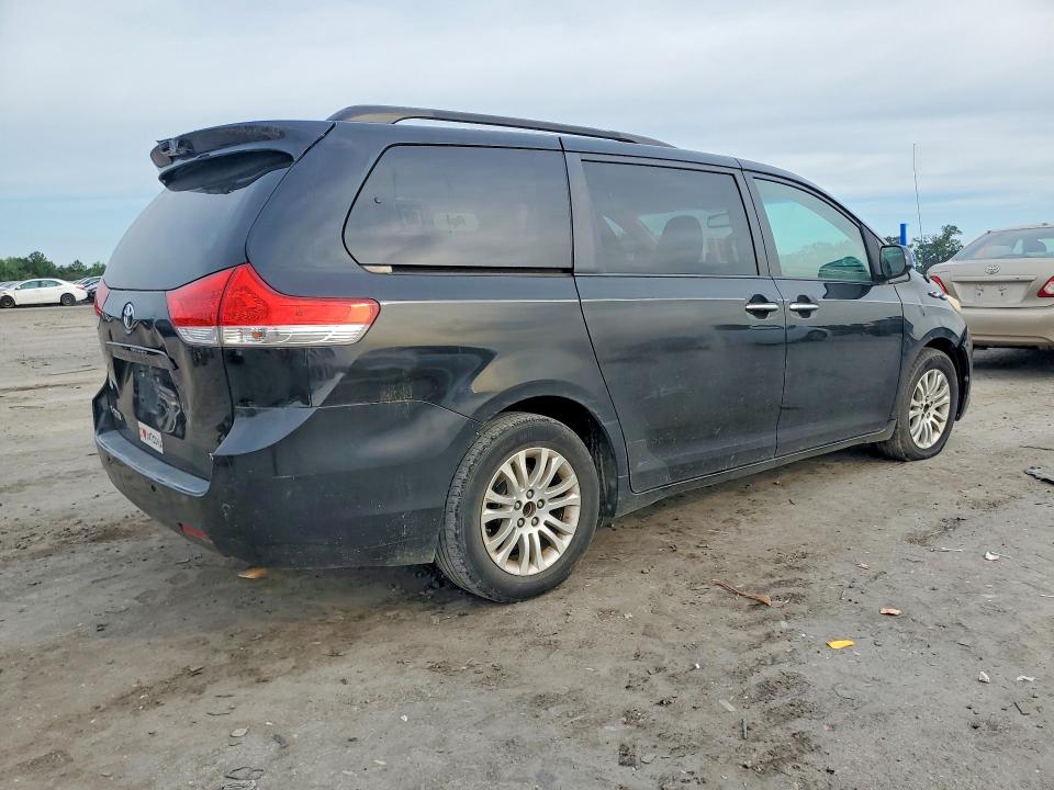 Продаж на аукціоні авто 2014 Toyota Sienna, vin: 5TDYK3DC6ES449349, номер лоту: 57081776