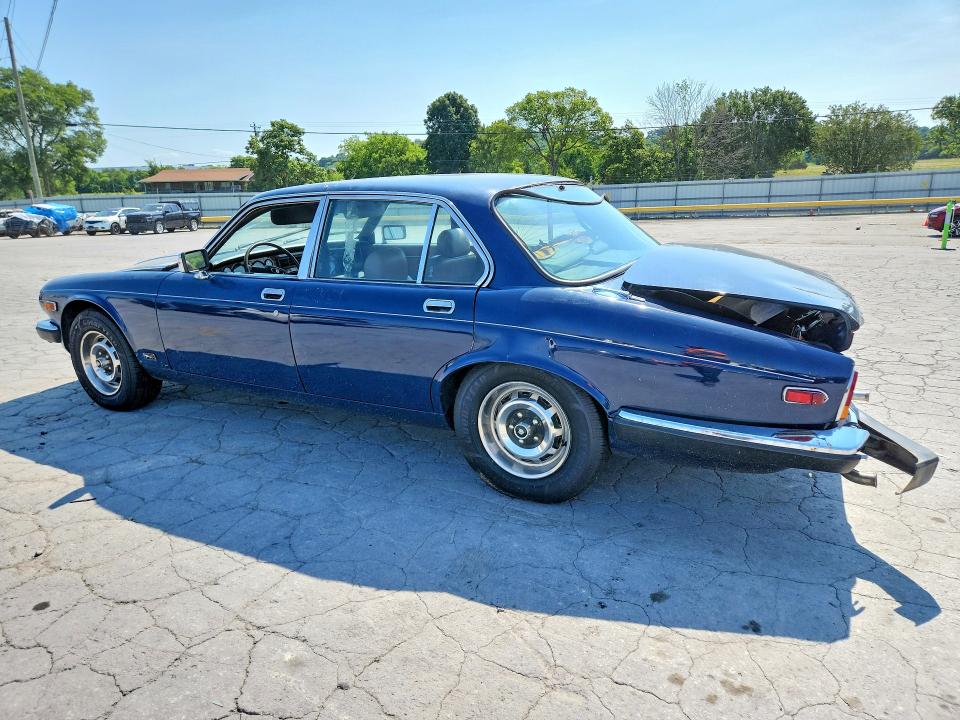 1980 Jaguar Xj6 მანქანა იყიდება აუქციონზე, vin: JAVLN4AC313688, აუქციონის ნომერი: 58792476