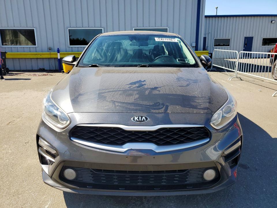 2021 Kia Forte მანქანა იყიდება აუქციონზე, vin: 3KPF24AD6ME269257, აუქციონის ნომერი: 54182576