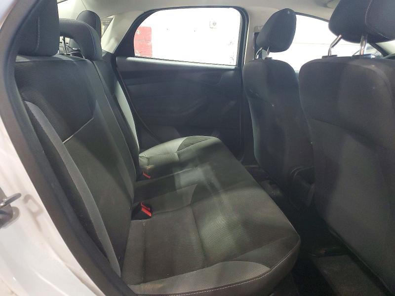 2014 Ford Focus მანქანა იყიდება აუქციონზე, vin: 1FADP3E28EL381164, აუქციონის ნომერი: 57417196