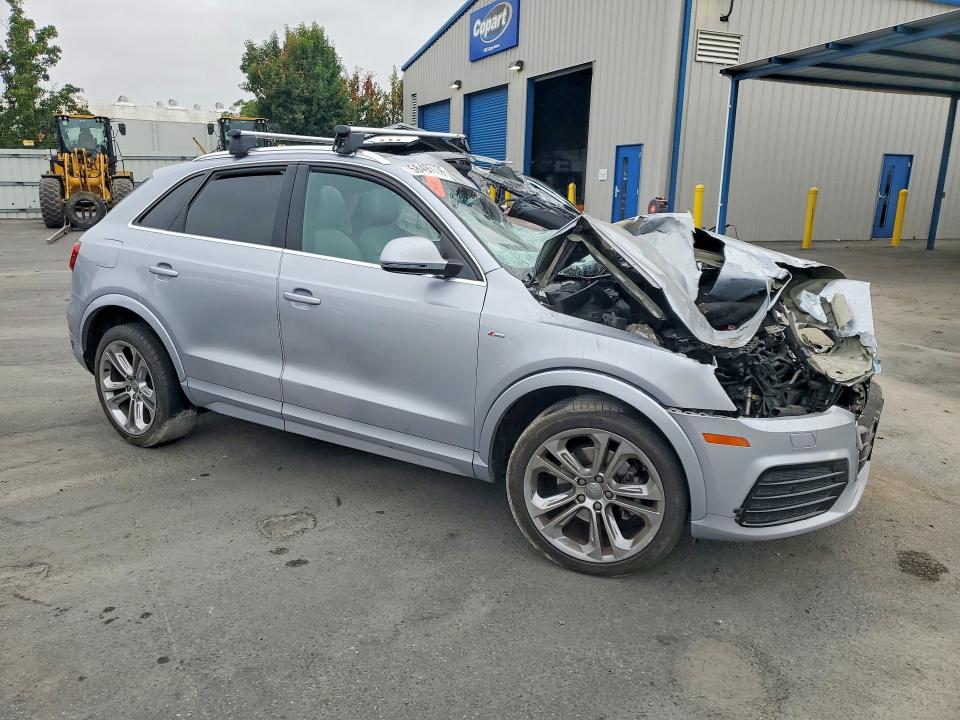 2016 Audi Q3 მანქანა იყიდება აუქციონზე, vin: WA1GFCFS5GR014676, აუქციონის ნომერი: 58497776