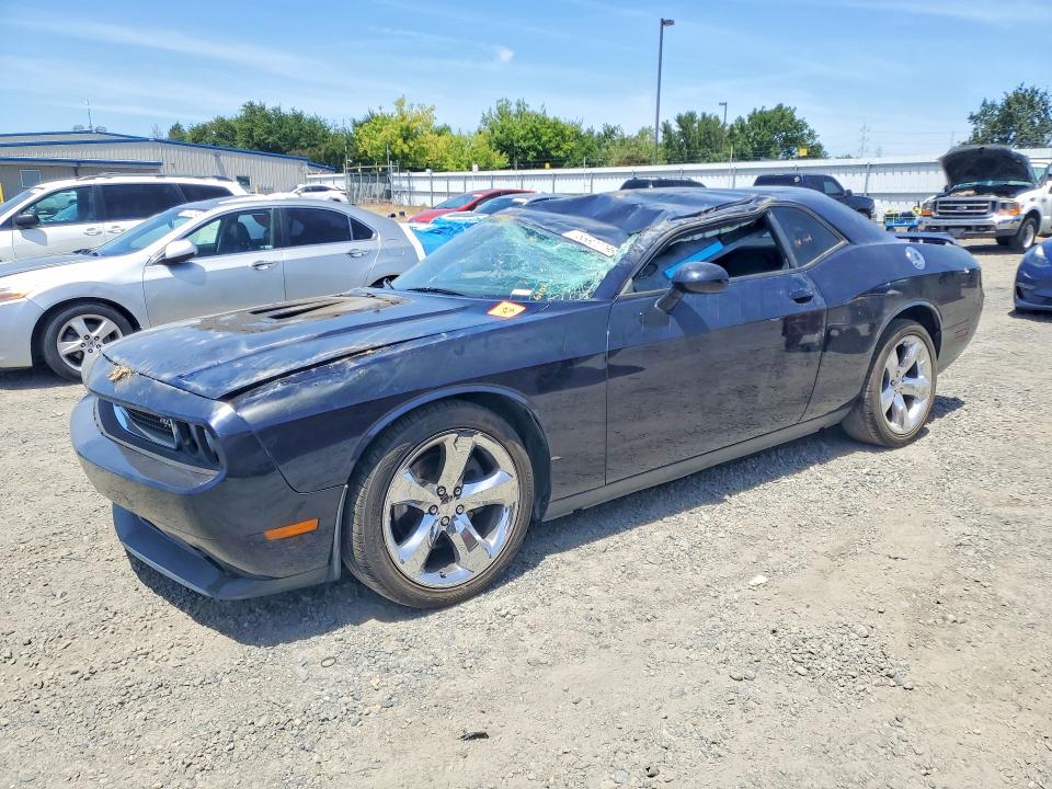 55622796 :رقم المزاد ، 2C3CDYBT9CH261980 vin ، 2012 Dodge Challenger مزاد بيع