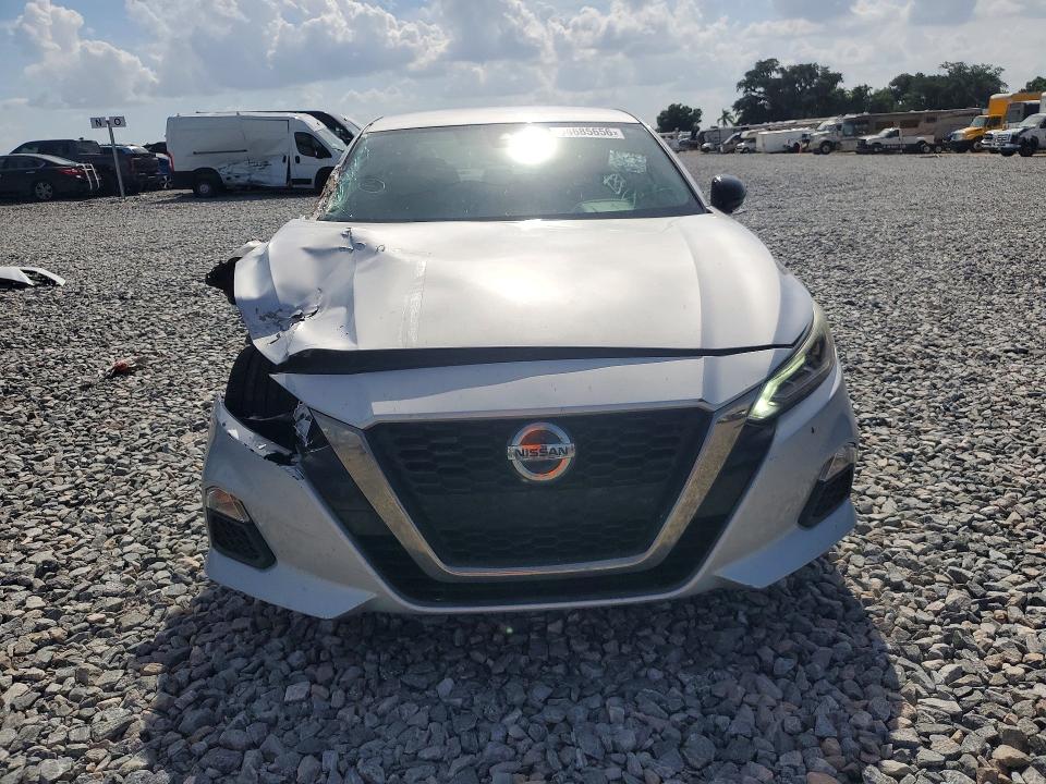 54685656 :رقم المزاد ، 1N4BL4CV0LN300892 vin ، 2020 Nissan Altima مزاد بيع